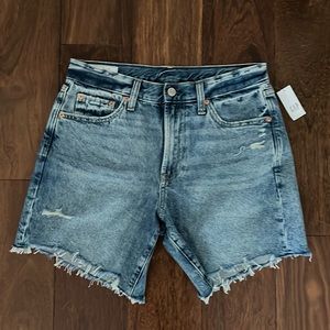 GAP shorts